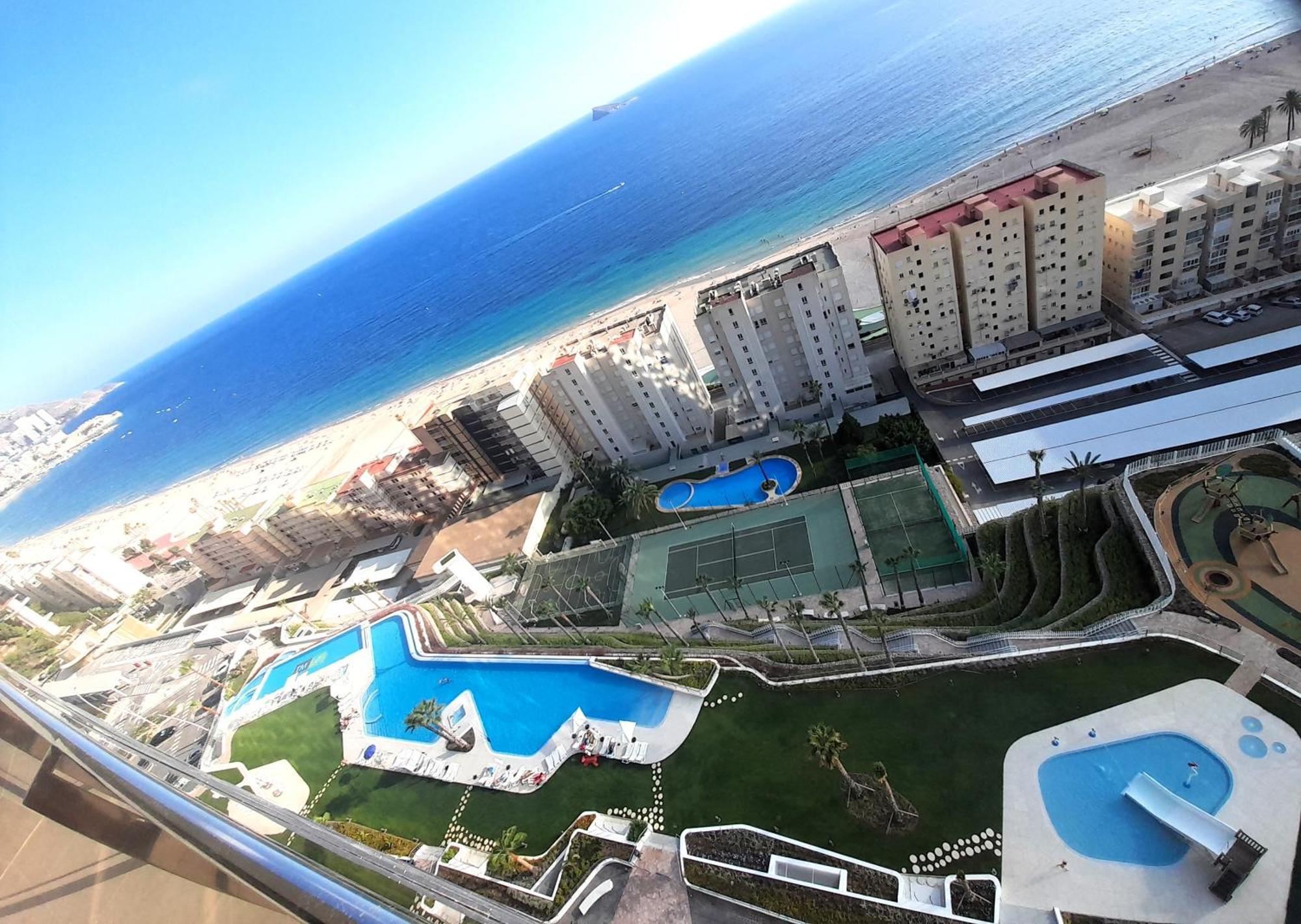 בנידורם Sunset Cliffs Sea View Apartments 14 Floor מראה חיצוני תמונה