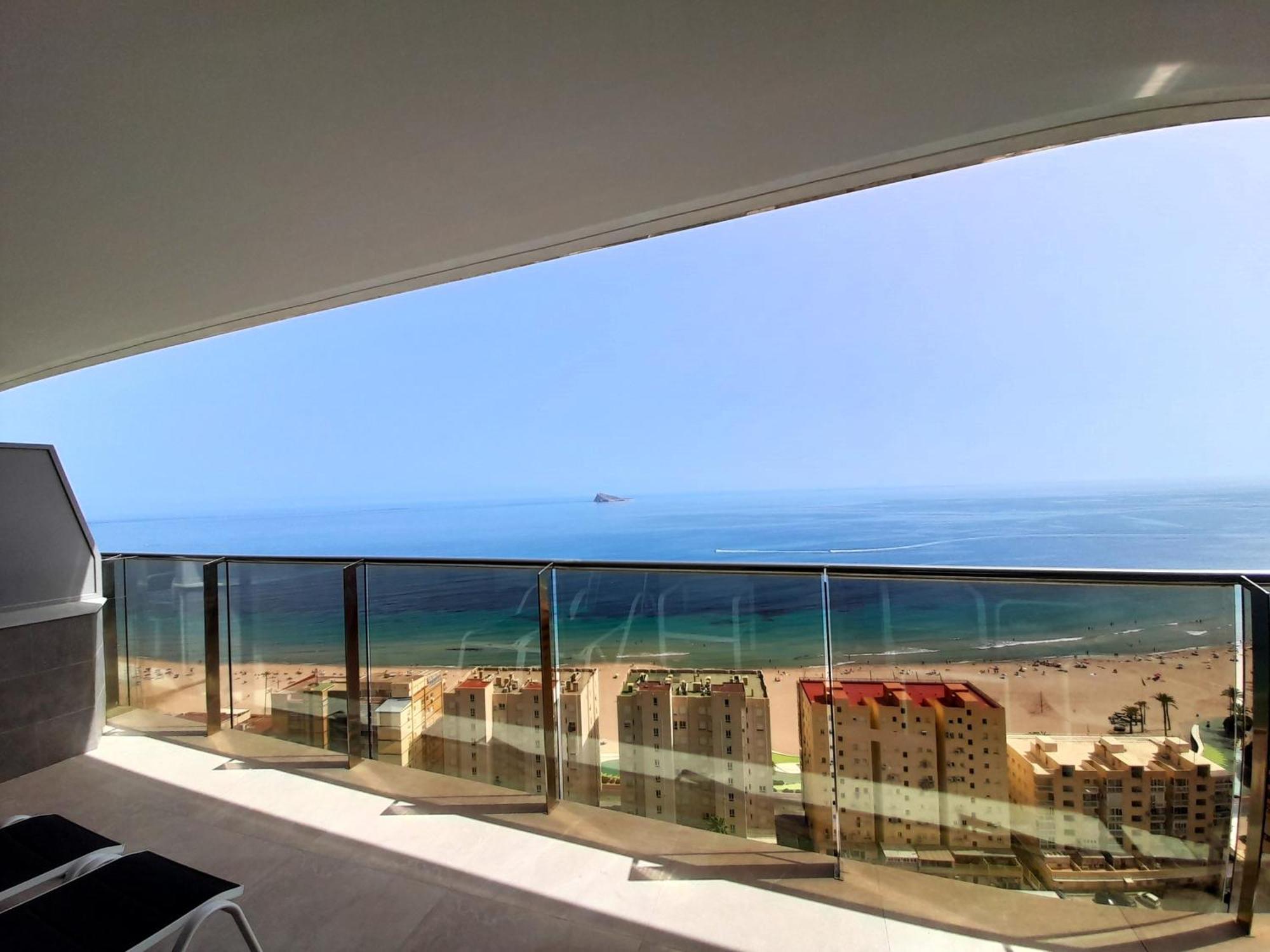 בנידורם Sunset Cliffs Sea View Apartments 14 Floor מראה חיצוני תמונה