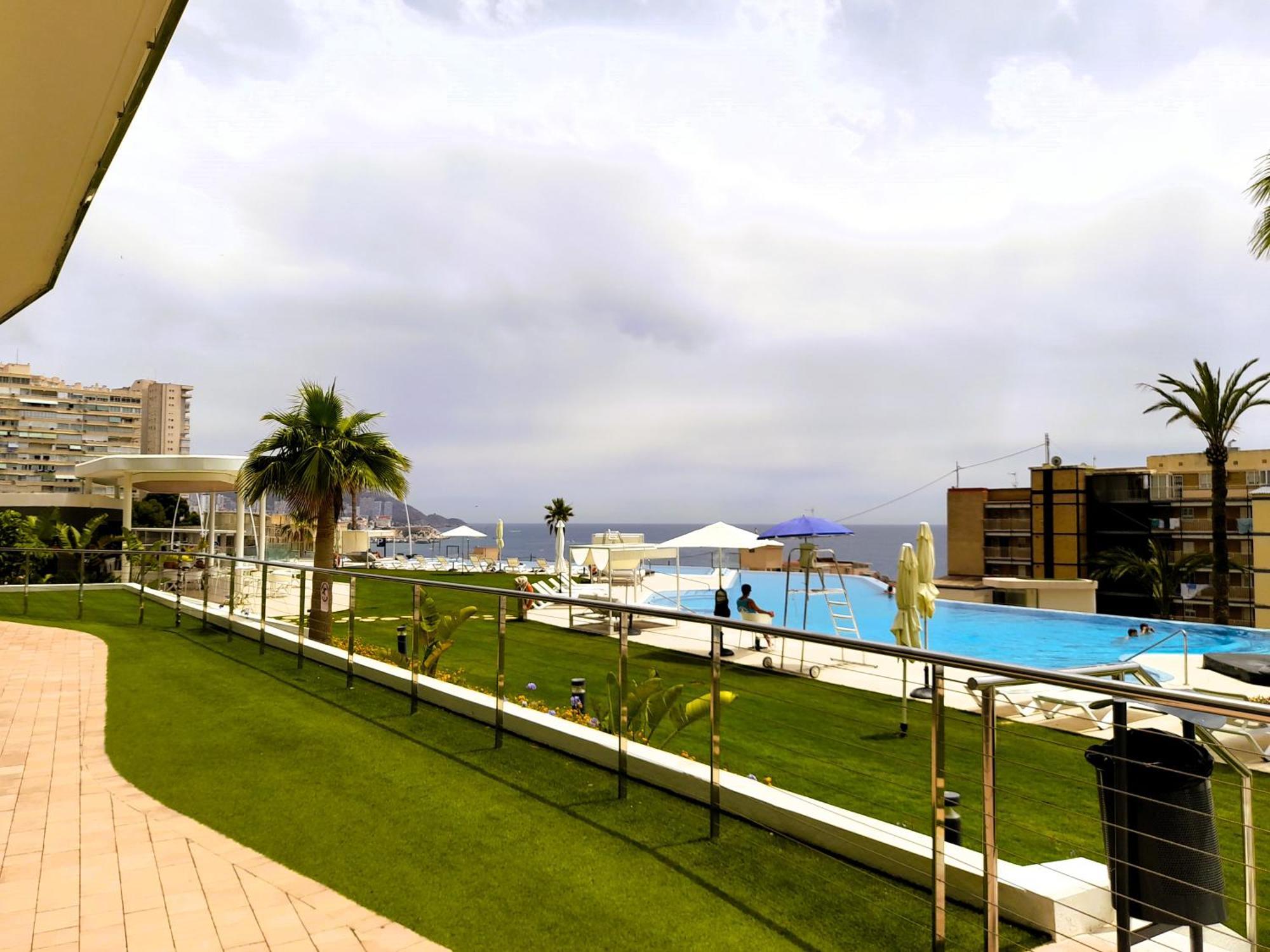בנידורם Sunset Cliffs Sea View Apartments 14 Floor מראה חיצוני תמונה