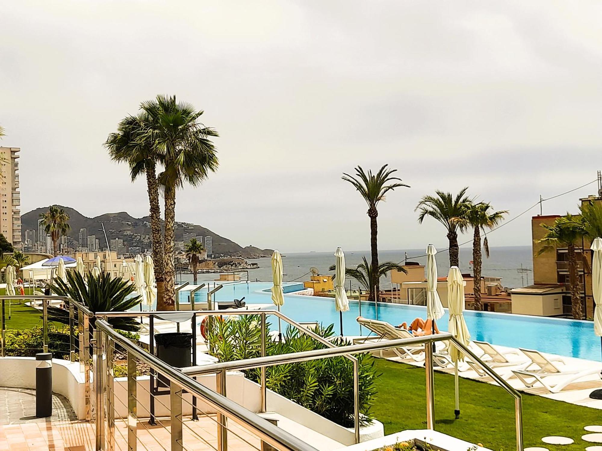 בנידורם Sunset Cliffs Sea View Apartments 14 Floor מראה חיצוני תמונה